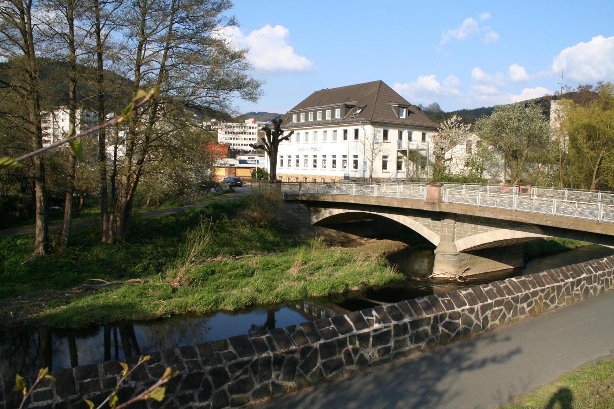 Lahn Hotel Биденкопф Экстерьер фото